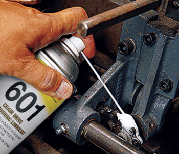 Chesterton 601 Chain Drive Pin & Bushing Lubricant - Image 1