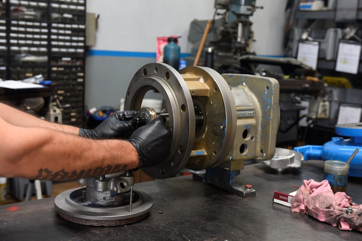 Cartridge seal being fitted to the assembled power end